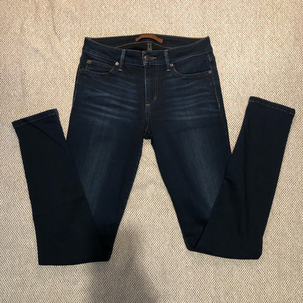 Joe’s Jeans “The Honey Skinny” curvy Jean